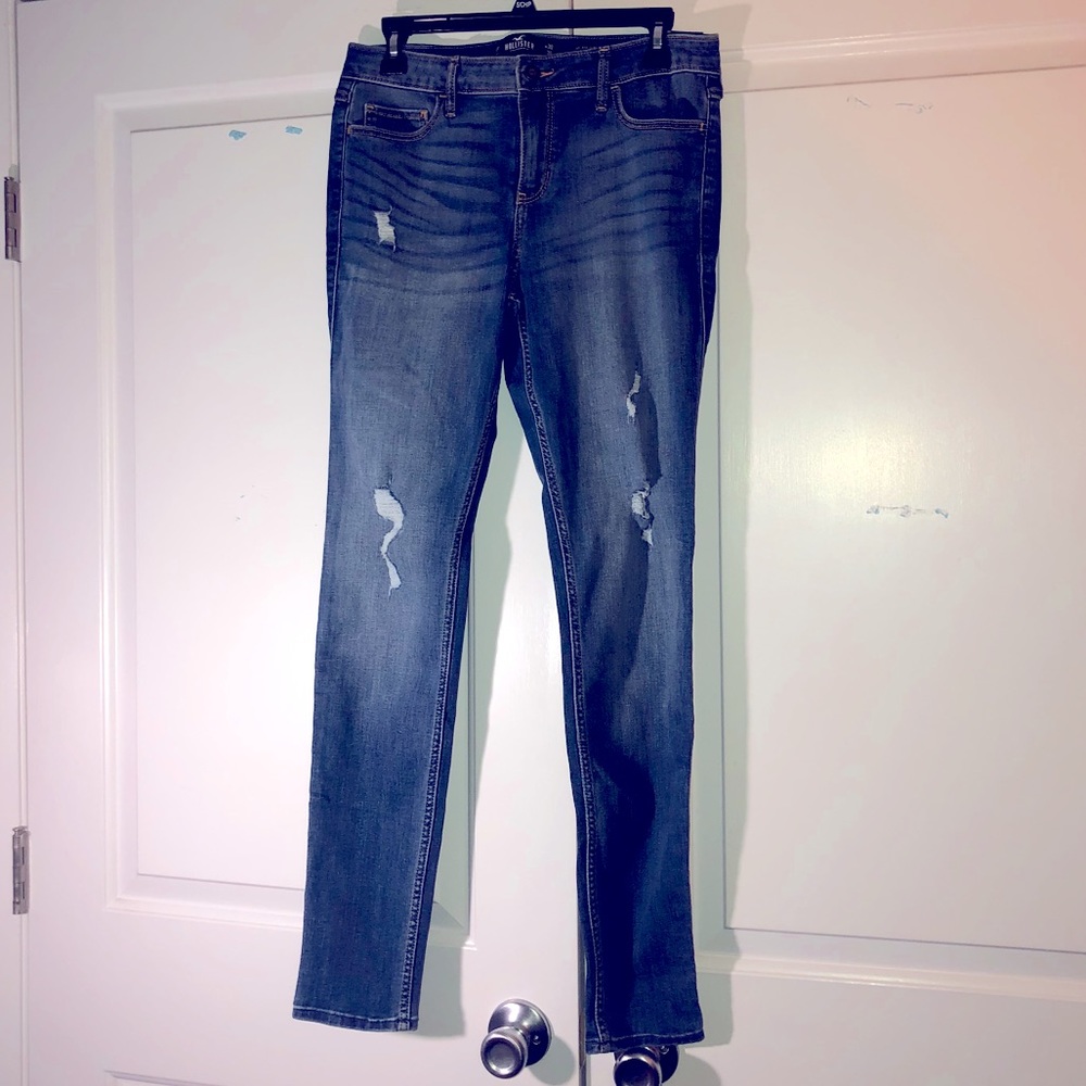 Hollister Mid Rise Super Skinny Jeans